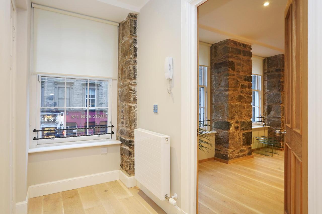 Joivy Elegant Home At The Heart Of The Royal Mile Эдинбург Экстерьер фото