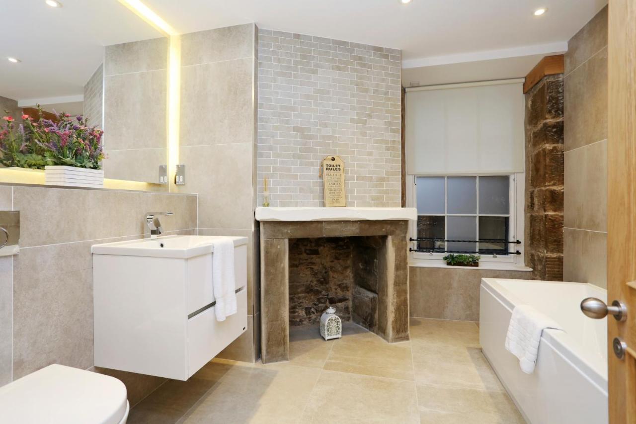 Joivy Elegant Home At The Heart Of The Royal Mile Эдинбург Экстерьер фото
